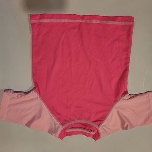 Swim shirt in pink colors